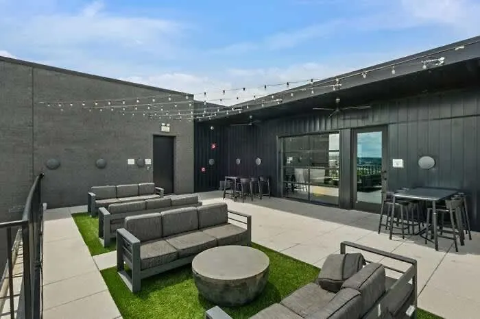 6 Min To Broadway - Gym Rooftop Sleeps 8 Nashville Holiday home