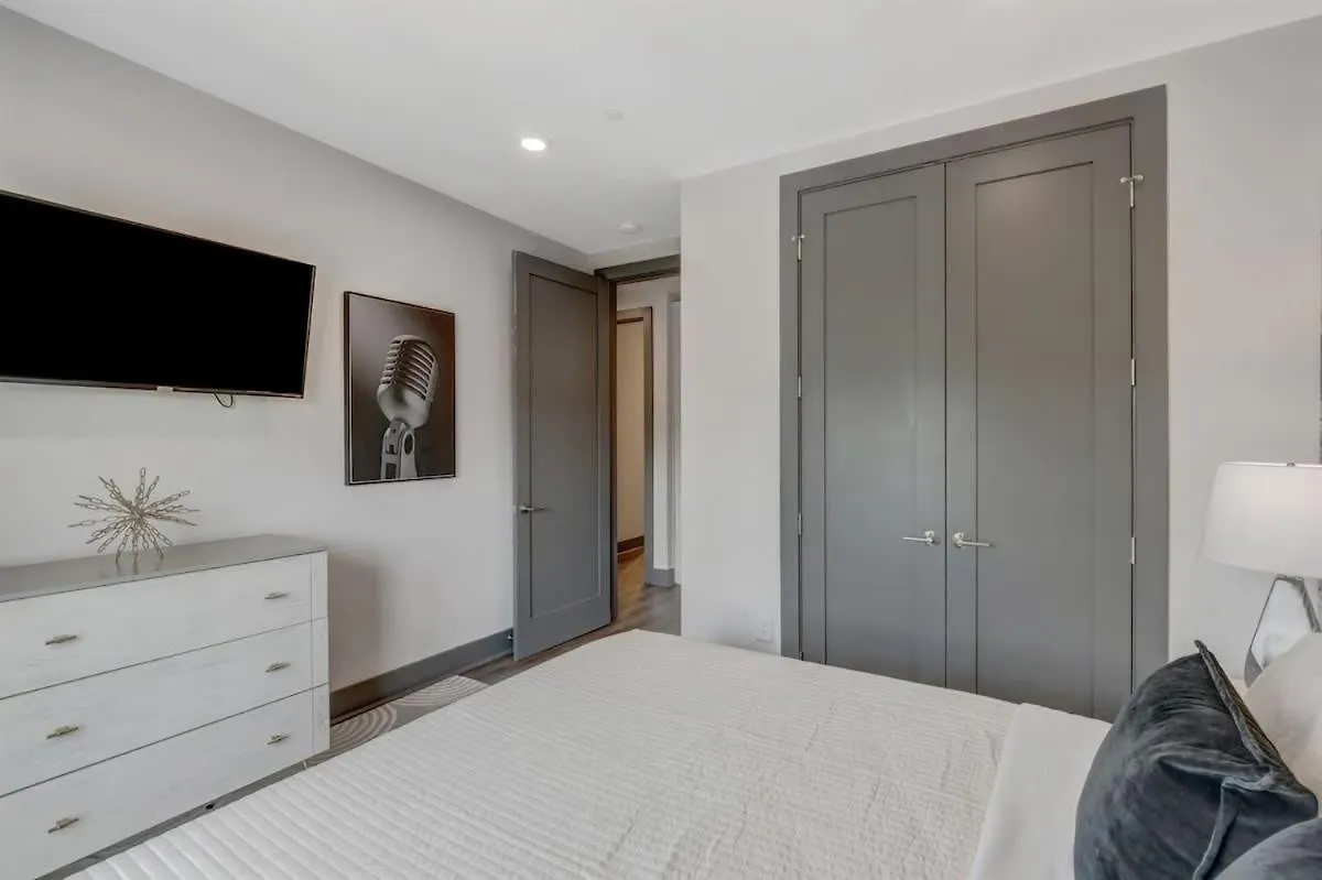 Holiday home 6 Min To Broadway - Gym Rooftop Sleeps 8 Nashville United States